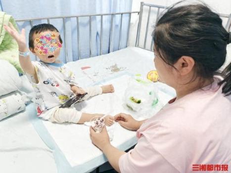 医院10天接诊10名糖尿病患儿 最小仅一岁