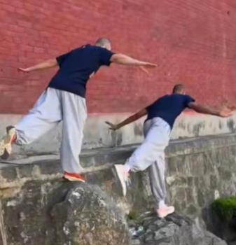 文班亞馬回顧少林寺修行 挑戰(zhàn)身體極限之旅