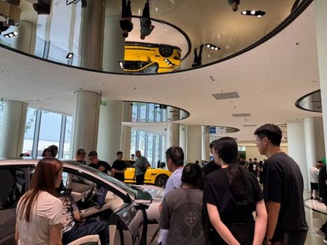 業(yè)內(nèi)稱車企CEO都在研究小米YU7 訂單火爆引發(fā)行業(yè)震動