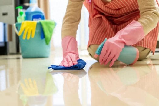 大厂们抢着搞卫生 家政市场成新宠