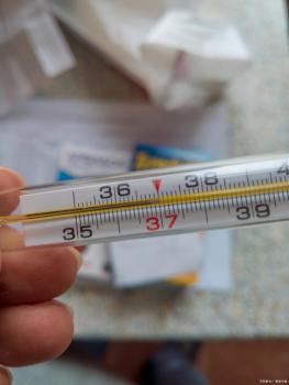 水銀體溫計(jì)禁產(chǎn)令5年前就已發(fā)出 全民論戰(zhàn)背后的環(huán)保與民生平衡