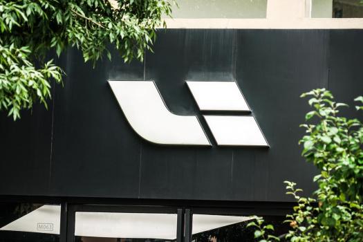 理想高管回應(yīng)宇樹科技創(chuàng)始人擔(dān)憂 數(shù)據(jù)決定模型成敗