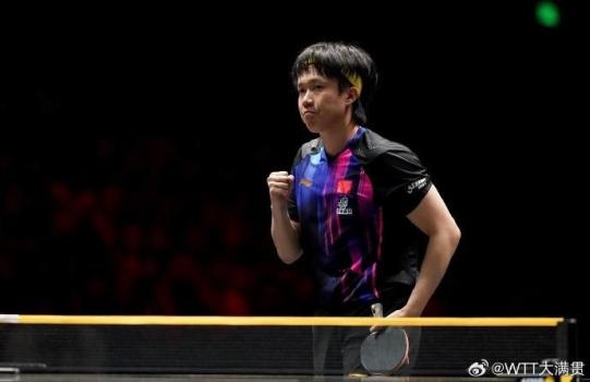 王楚欽晉級(jí)WTT男單4強(qiáng) 展現(xiàn)強(qiáng)大實(shí)力