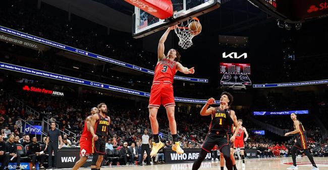 公牛9人上双152-150险胜老鹰 进攻大战悬念迭起