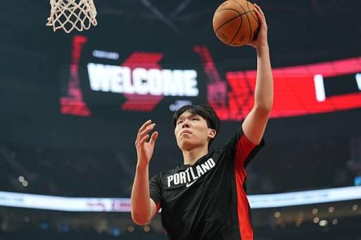 杨瀚森生涯总得分超越河村永辉 NBA赛场新里程碑