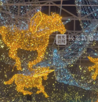 哈尔滨你真是天下第一“听劝”！去年网友建议完，今年就闪耀中央大街