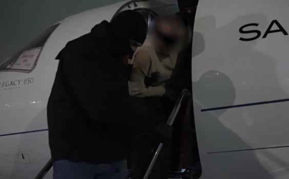 袭击俄中将嫌犯移交俄方，身份披露 同伙情况曝光