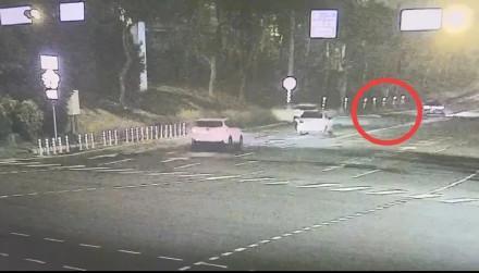 男子被3车碾压不幸身亡 交流道照明不足引关注