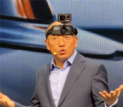 莲花集团CEO锐评车顶激光雷达设计 美学与功能之争