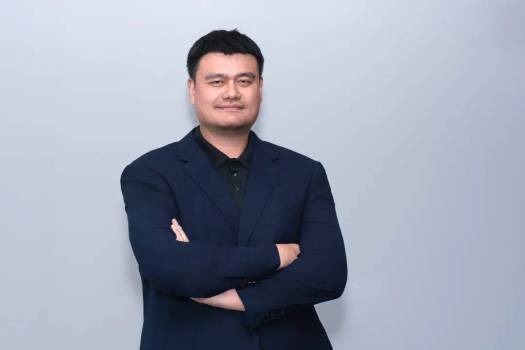 姚明提了一个“升级版”建议 关注青少年屏幕使用与公共空间供给