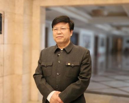 全国政协委员孔维克：建议学制缩短至10年，实行初中直升高中