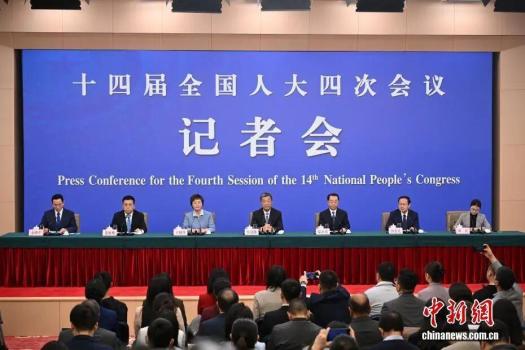 五位部长回应民生关切 聚焦教育医疗就业等关键领域