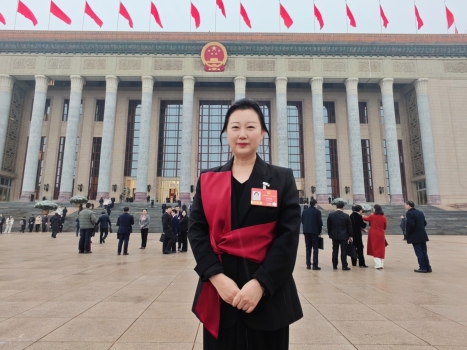 建议减少非工作时间给家长布置任务 减轻家长负担