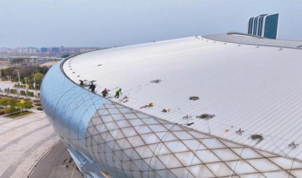 江苏十三城备战“苏超” 全民热情迎接赛事