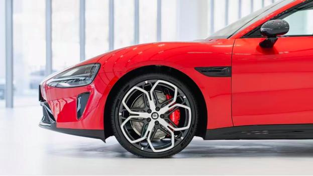 新一代小米SU7本月发布 全系标配激光雷达