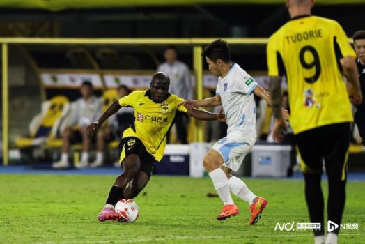 2026赛季中甲在越秀山揭幕 广州豹开门红吹响冲超号角