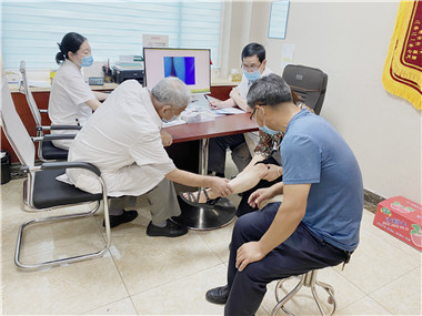 烟台重点治疗白癜风专科医院扩散白斑怎么办