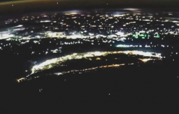 官方发布！航天员从太空拍到台湾夜景