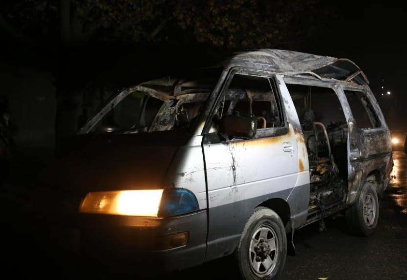 阿富汗首都一公交车遭袭