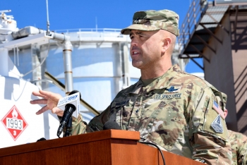 驻日美军将组建太空军